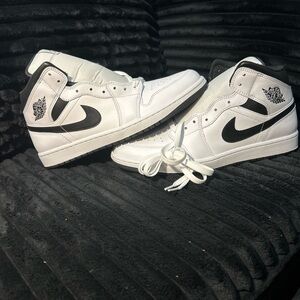 Nike air Jordan 1 reverse Pandas New 12m